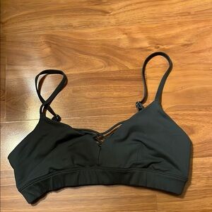 Alo sports bra